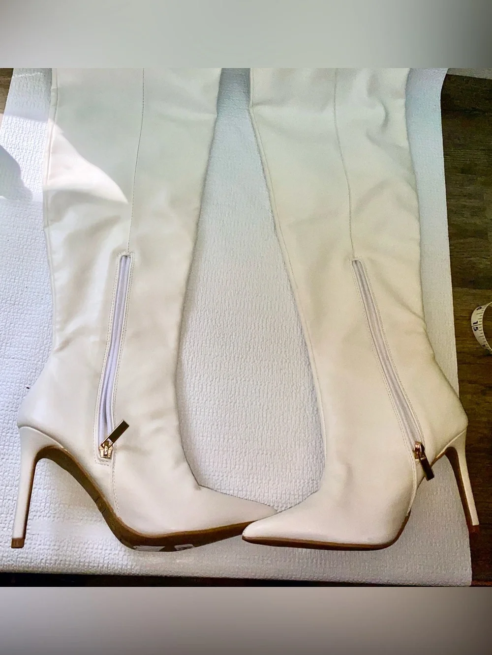 Anne Michelle Tall White High Heel Boots  Size 6